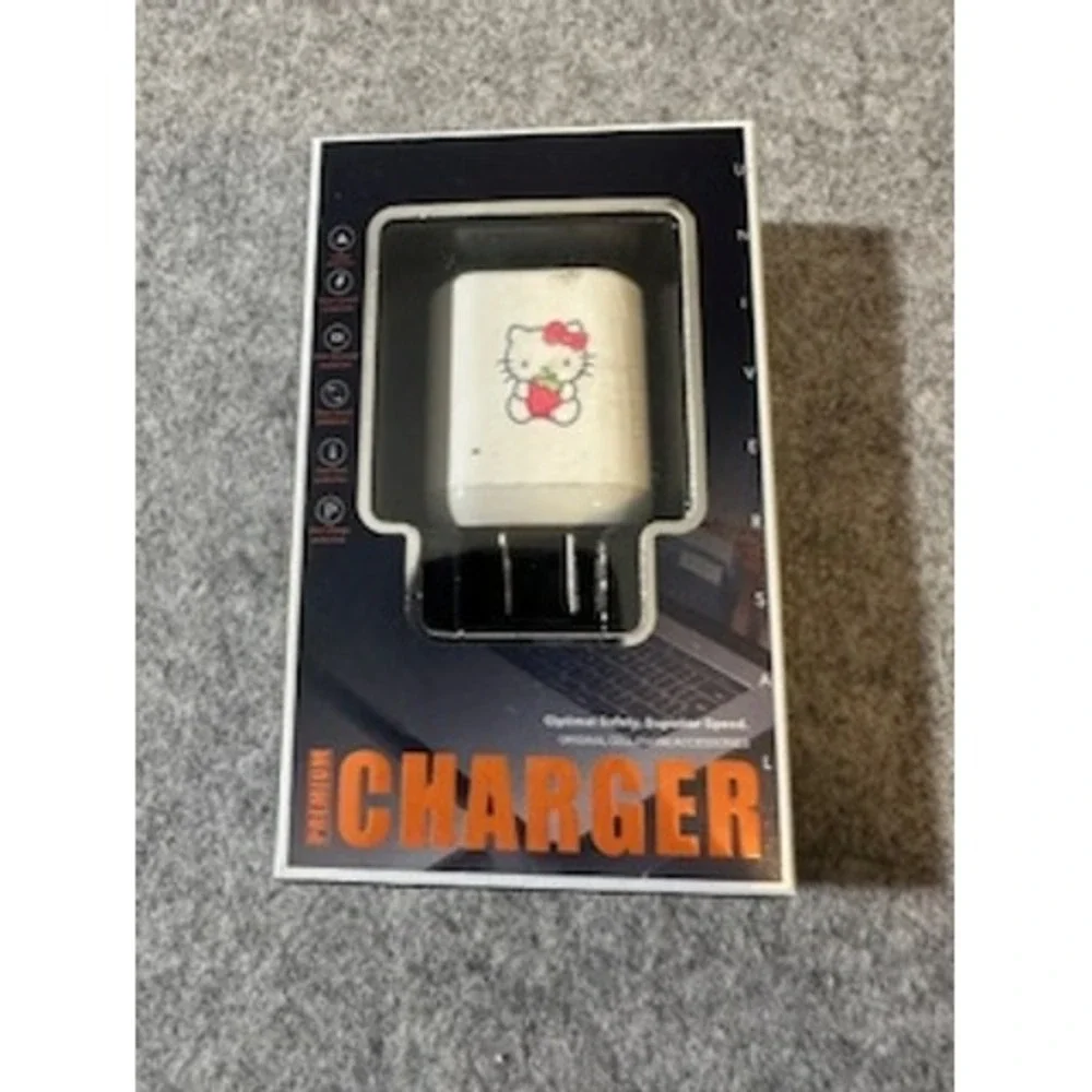 Sanrio Hello Kitty USB Wall Charger White Strawberry Travel Adapter Block‎